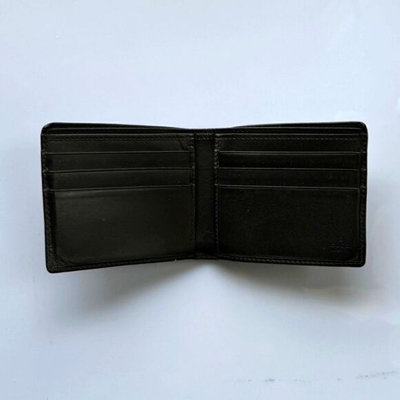 Gucci Leather Bifold Wallet - Picture 5 of 11